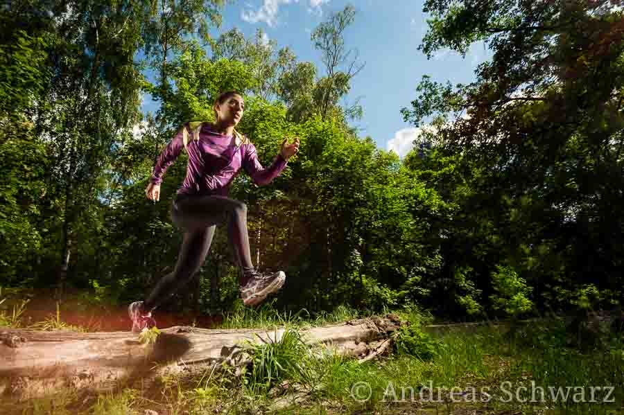 puma-frauen-kleidung-running-laufen-fotoshooting-teufelsberg-berlin-sommer-