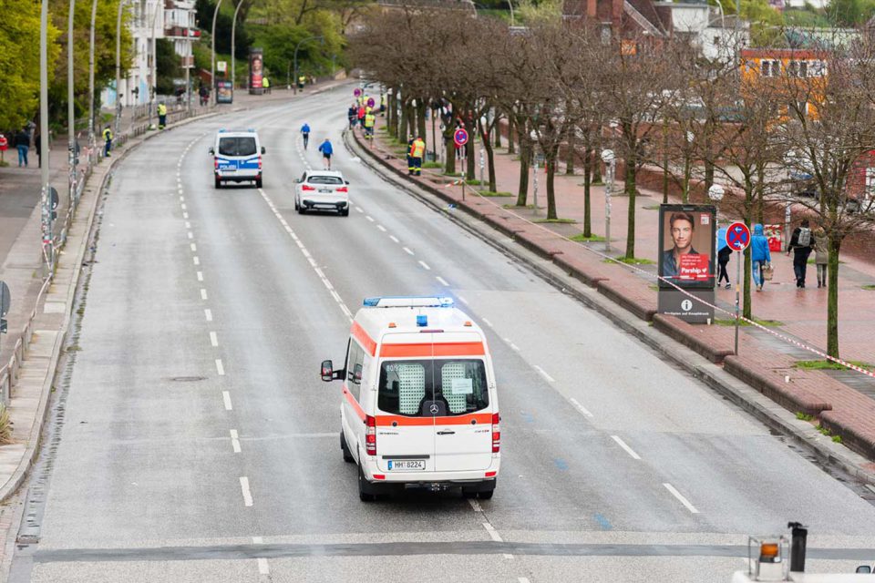 Elbchaussee von oben ohne Stau