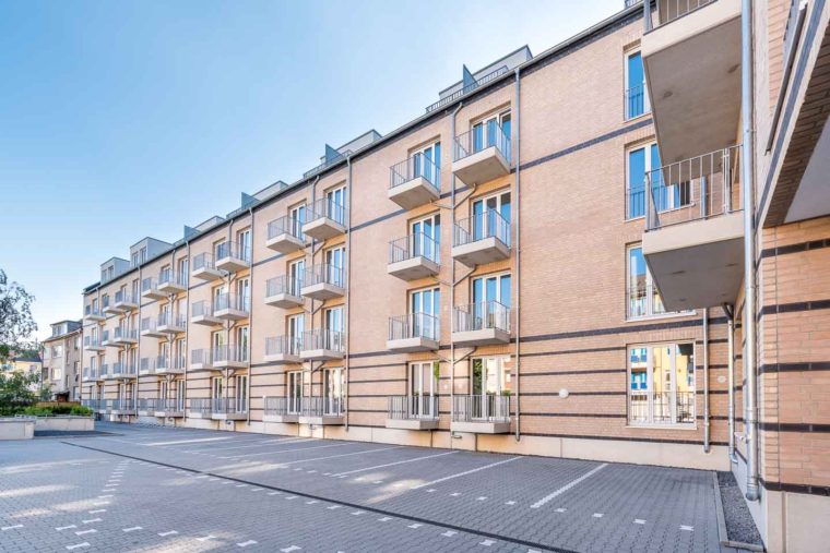 Immobilienfotograf Köln fotografiert für den Eigentümer und Vermieter die Aufnahmen für das Expose