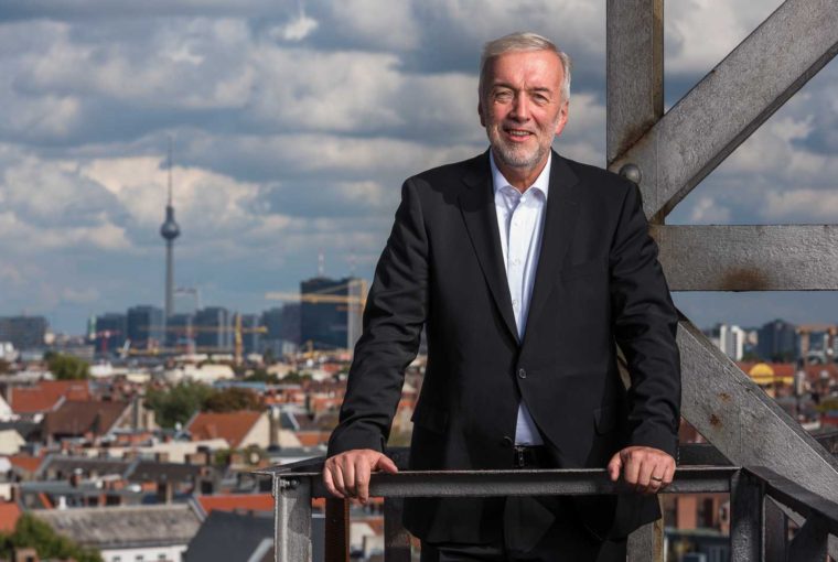 Outdoor business portrait auf dem Euref Campus